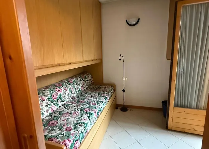 Sweet Tiny Isolaccia